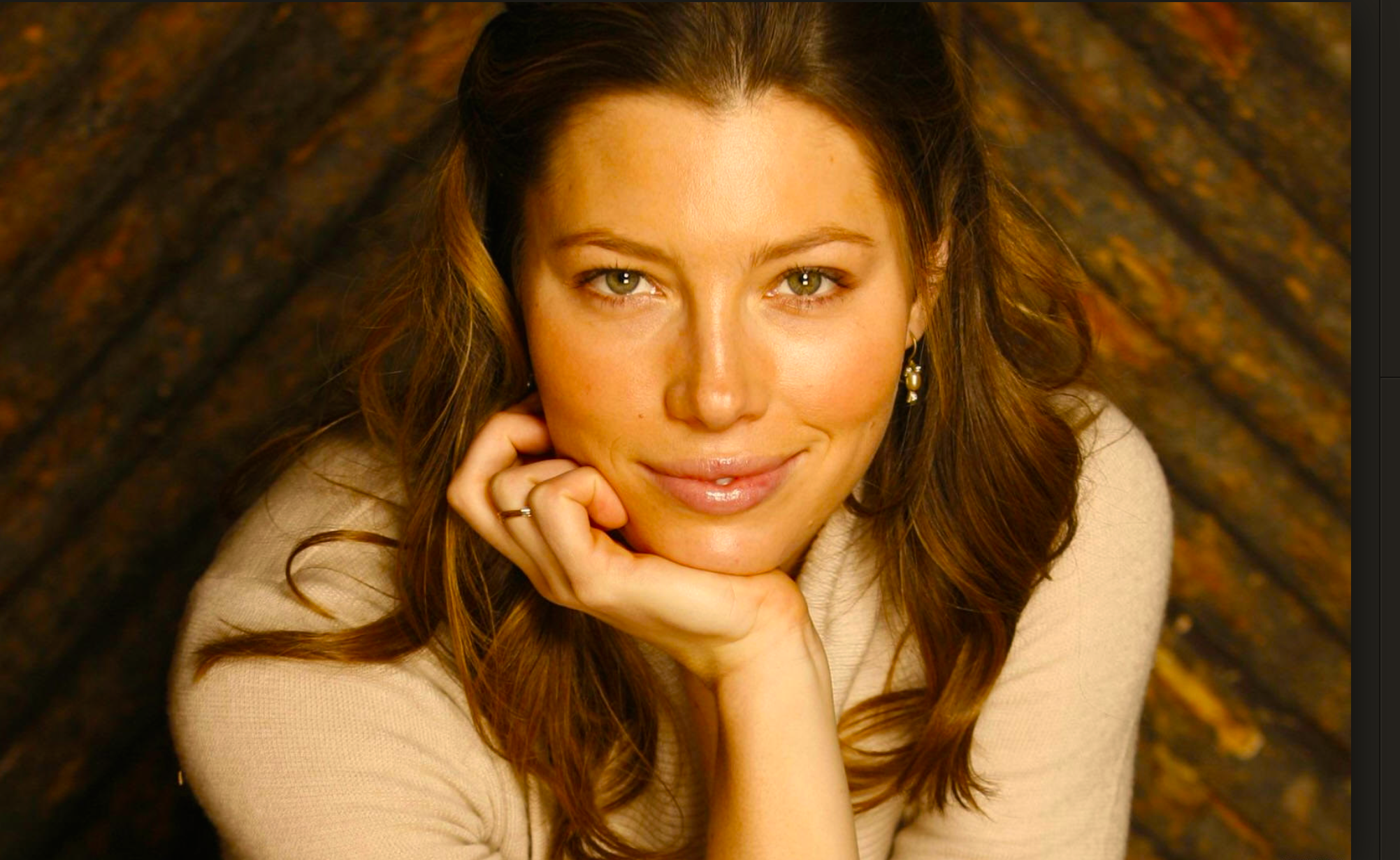 JESSICA BIEL