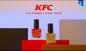 KFC y su esmalte de uñas.