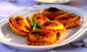 Empanadas salteñas