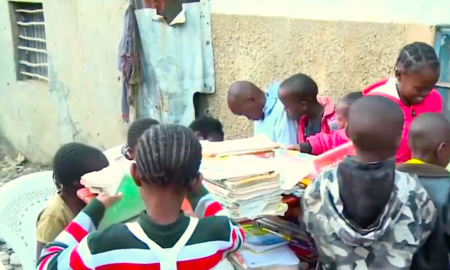 BIBLIOTECA MAS PEQUE DE AFRICA