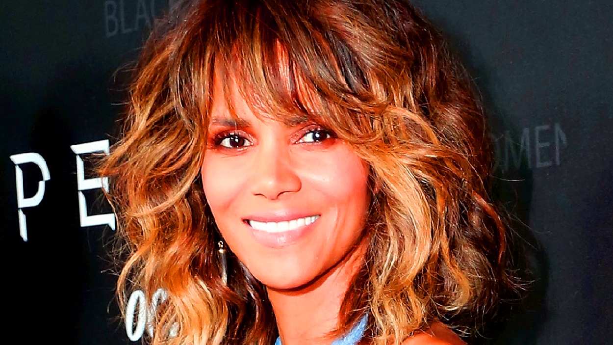 HALLE BERRY - Halle... ¡Prostituta!