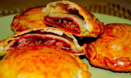 empanadas de navidad 450x270 - Empanadas Navideñas