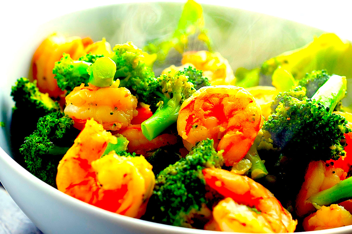 CAMARONES CON BROCOLI - ¡Combate las Cataratas!