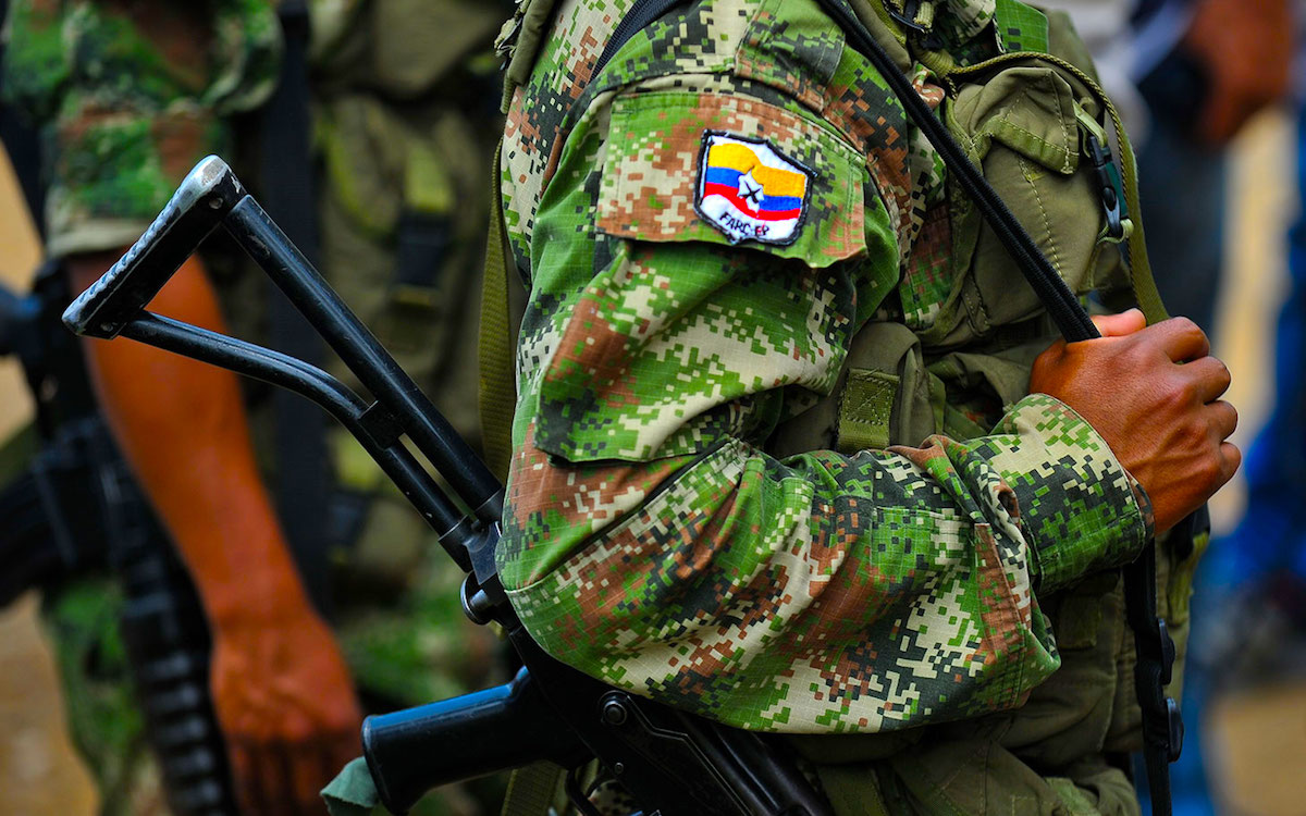 FARC - Controversia Por Reinserción De Las FARC