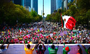 MEXICO VS TRUMP 300x180 - México: Un Muro Contra Trump