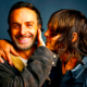 ANDREW Y NORMAN BESO 1 80x80 - Zombies en Holanda