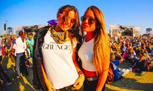 ESTILO LOLLA 300x180 - ¡¡¡LollaLooks!!!