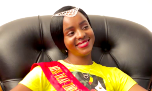 MISS ZIMBAUE 300x180 - Hay Mucho Para Indignarse Sobre La Miss Zimbabue Sorda