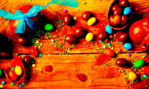 chocolate easter egg 300x180 - BariCHOCOLATEando