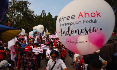 AHOK 450x270 - Gobernador de Indonesia Sentenciado Injustamente