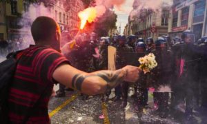 FRANCIA VIOLENCIA 300x180 - ¿Cómo Frenar La Brutalidad Policial?