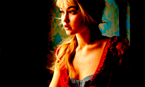 GIGI HADID 300x180 - Gigi, Auténtica Milenial