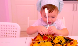 PEQUECHEFS 300x180 - Pequeños Chefs: Cómo (NO) Hacer Pizza