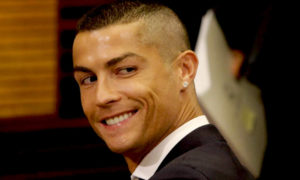 CRISTIANO 300x180 - ¿Los Gemelos de Cristiano ya Nacieron y Tienen Nombre?