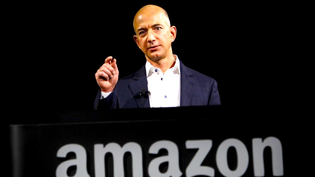 bezos e1402433847477 1024x575 - ¿El Segundo Hombre Más Rico Es Tacaño?