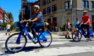 bike 300x180 - ¿Estarías Dispuesto A Pagar Un Impuesto Por Tu Bici?