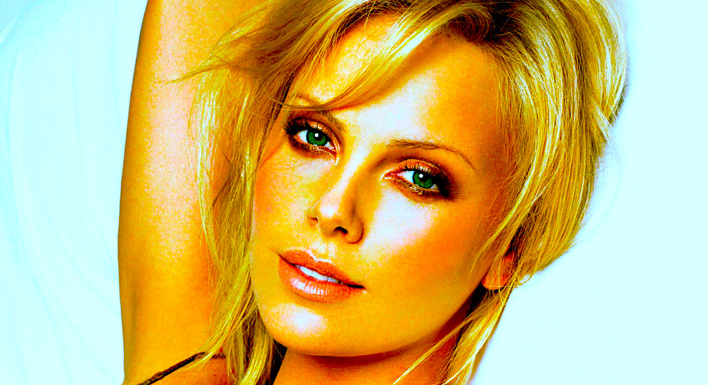 charlize theron 45 1000x600 - Charlize Fue Bisexual