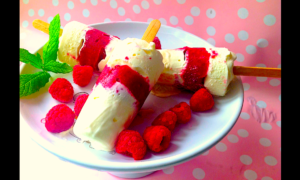 palitos helados 300x180 - Ricos Palitos Helados