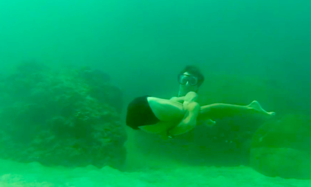 contorsionista 450x270 - ¿Alguna Vez Has Visto A Un Contorsionista Submarino?
