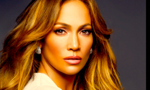 JLO 300x180 - JLo, Muy Enamorada