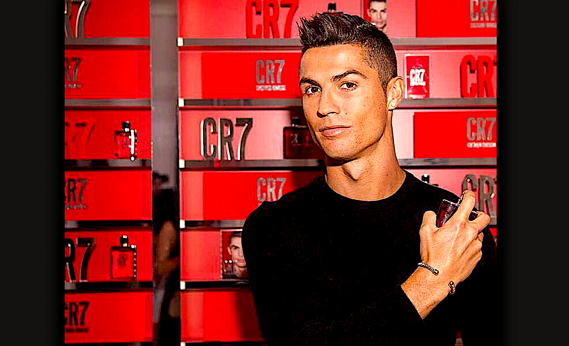 cristianon Casual - Cristiano Lanza Su Perfume CR7 'Casual'