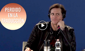 jim carrey 300x180 - Jim Carrey Llama Demente A Su Intérprete