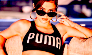 selena gomez 300x180 - Selena Es Puma