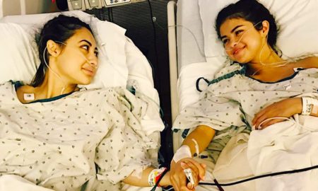 selena y raisa 450x270 - Selena Revela Su Transplante De Riñón