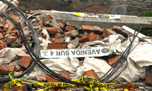 terremoto mexico 3 300x180 - Más De 30 Muertos Por Terremoto En México