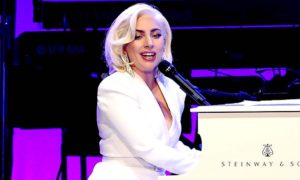 lady gaga concert 300x180 - Lady Gaga Presidencial y Benéfica