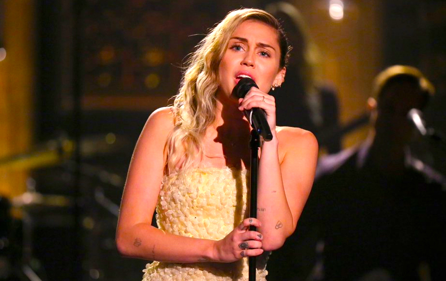 miley cyrus the climb - Miley Canta Por Las Vegas