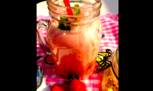 FRESAS Y ALOE VERA 300x180 - Detox Con Fresas y Aloe Vera