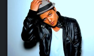 BRUNO 300x180 - Bruno y Cardi B Virales
