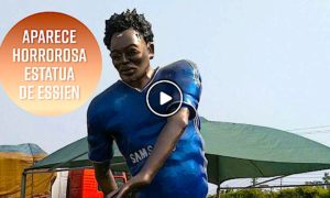 ESSIEN 300x180 - Essien Superó A Ronaldo: Tiene Una Estatua Más Fea