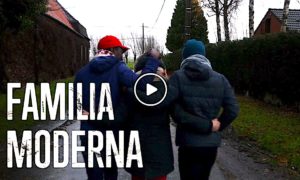 FAMILIA INMIGRANTE 300x180 - 'Abrí Mi Casa A Dos Jóvenes Inmigrantes'