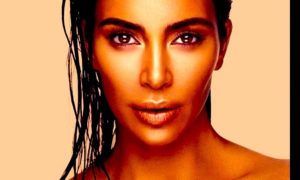 KIM K 1 300x180 - Kim K Defiende a Khloe