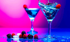 cocteles 1 1 300x180 - La Luz De Las Copas