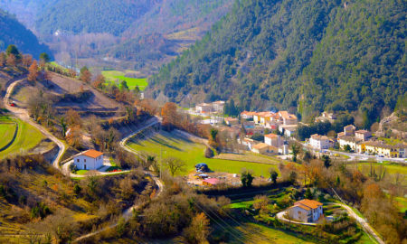 valnerina gf 1 450x270 - La Ayuda Tras El Sismo Que Llegó En Forma De Revista