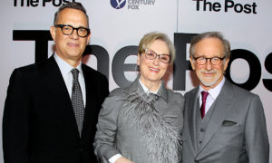 post1 300x180 - El Cast de 'The Post' Se Mete En Política