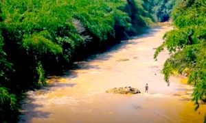 RIO CONTAMINADO 300x180 - Limpiando El Río Más Contaminado Del Mundo