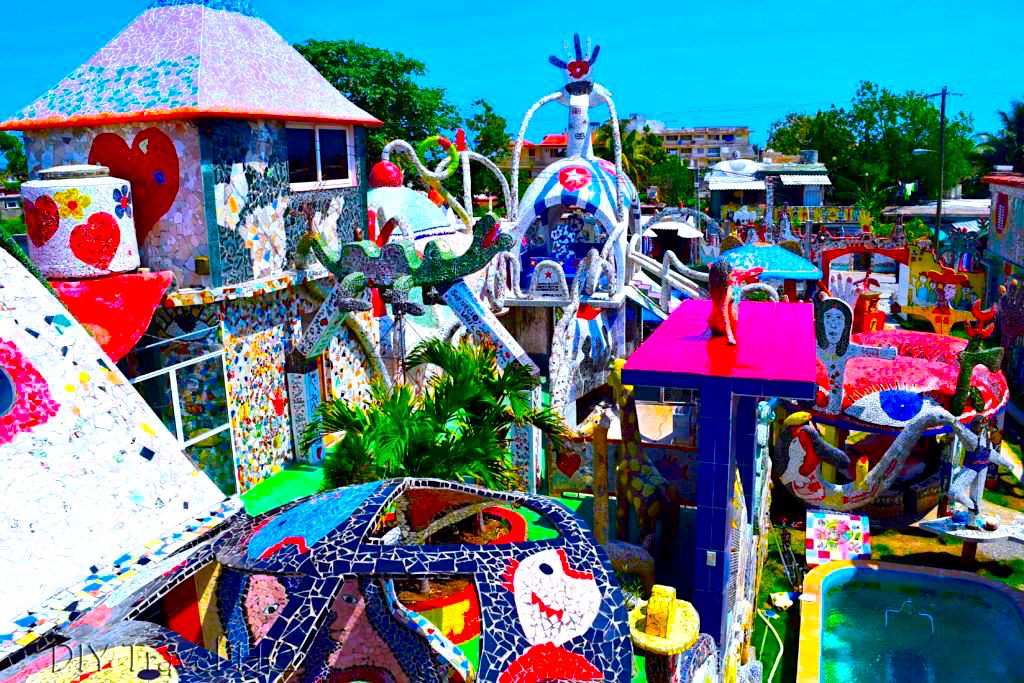 fusterlandia studio 1024x683 - Gaudí En Barrio Cubano