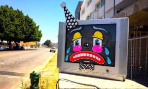 LONSESOME 300x180 - El Artista Que Da Vida A Objetos Abandonados En Los Ángeles