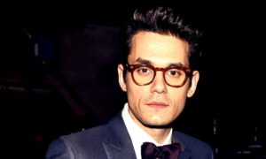 johnmayer hero 463028482 300x180 - John Mayer Sobre JLaw: "No Quiere Nada Conmigo"