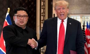 kim y trump 300x180 - ¿Por Qué Se Celebró En Singapur La Cumbre EE.UU./Corea del Norte?