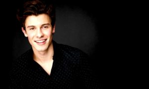 shawn mendes hero 300x180 - A Shawn Mendes Aún Le Lava La Ropa Su Madre