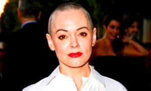 ROSE 300x180 - Rose McGowan Cumplió 45 Años