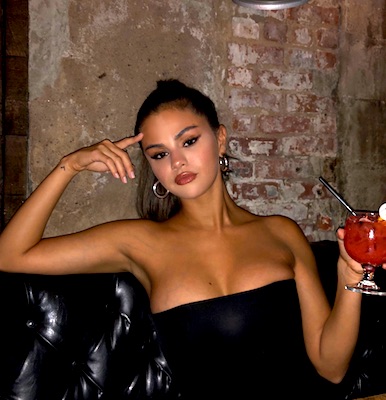 SELENA INSTA - Selena Sacude Instagram