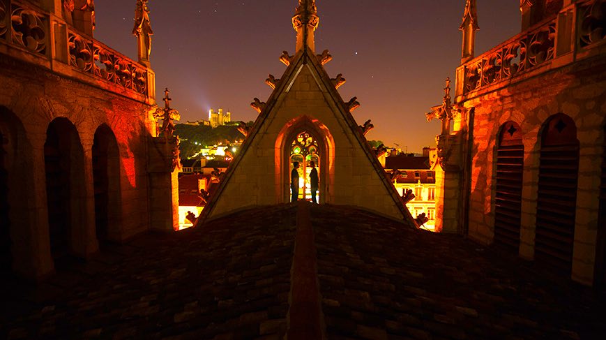 URBEX - Una Iglesia Con Mucha Vida