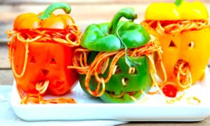 PIMIENTOS DIVERTIDOS 300x180 - Pimientos De Halloween