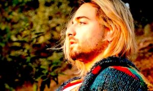 MALUMA RUBIO 300x180 - Maluma Con Karol G